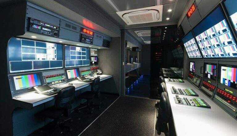 Program Broadcast Broadcast Plus – Program in Broadcast Design - MAAC Kolkata Centres